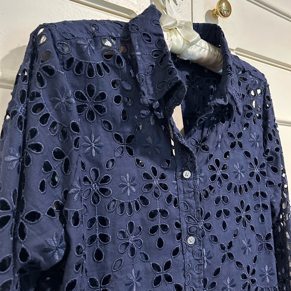 NWT J. Crew Eyelet Blouse sz 8 - Picture 3 of 9